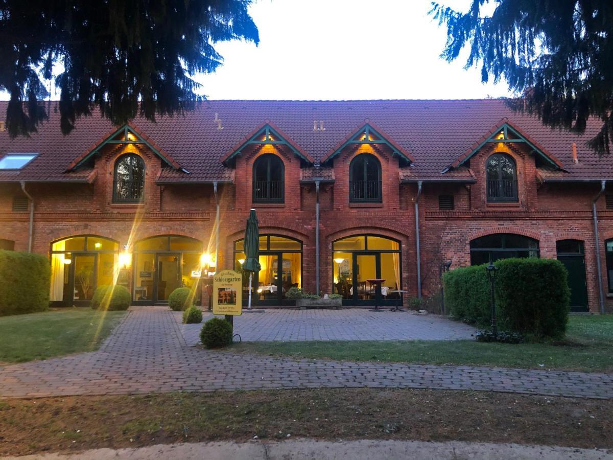 Gaestehaus Schlossgarten Etelsen ภายนอก รูปภาพ